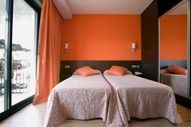 Hotel Loar Ferreries Pokoj fotografie